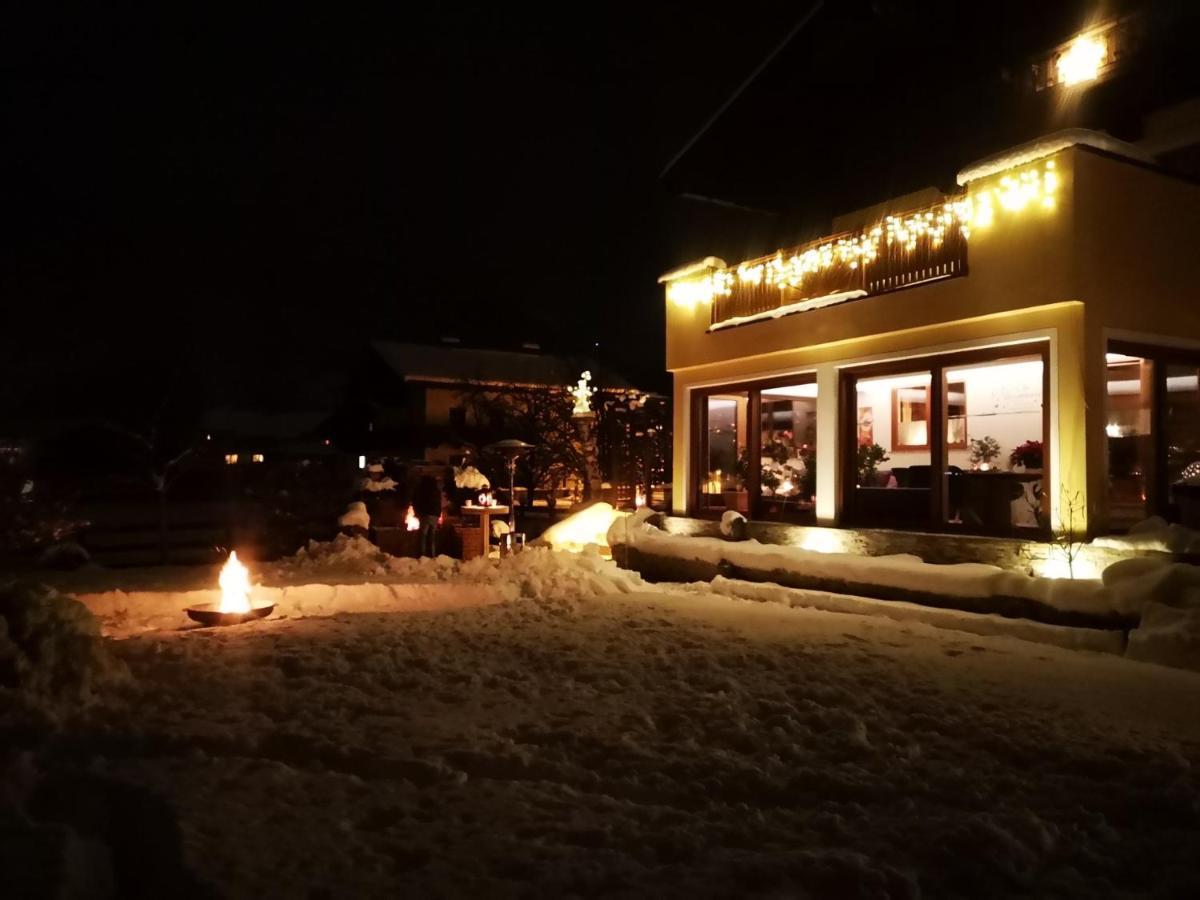 Haus Alpengruss Apartment Lofer Bagian luar foto