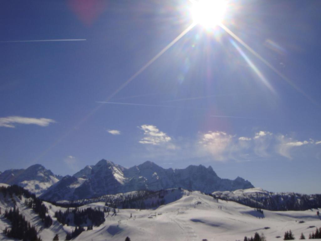 Haus Alpengruss Apartment Lofer Bagian luar foto